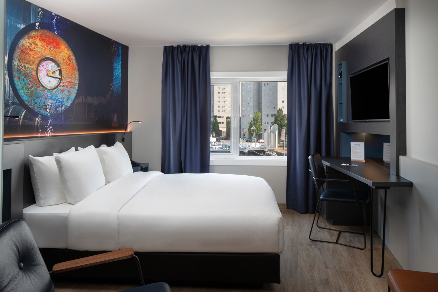 Inntel Hotels Rotterdam Centre - Waterfront Room Overview